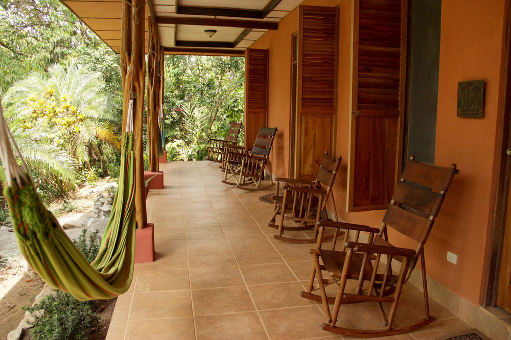 Luna Lodge Carate Exteriér fotografie